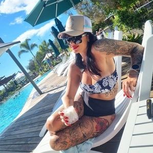 Meet your Posher, Jasmin